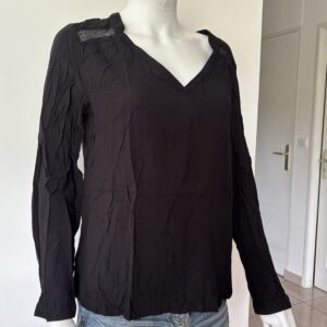 Blouse " Noir simple" ( Occasion)